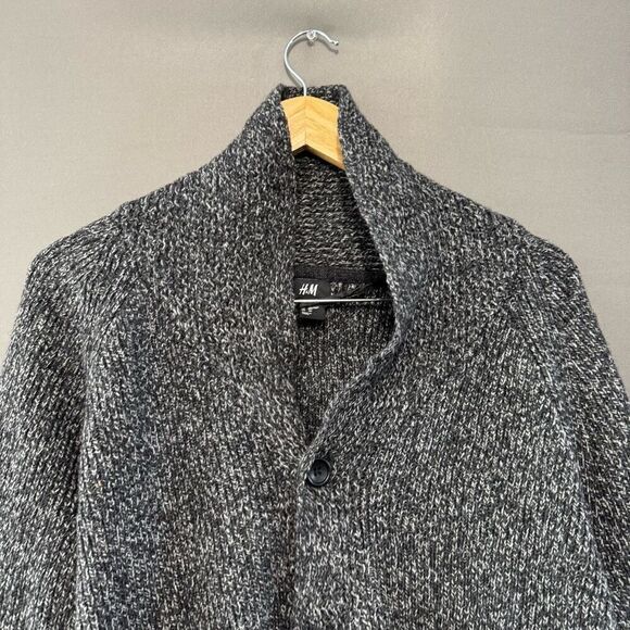 H&M Men’s Grey Button Up Sweater Size XL Wool Blend Front Pockets Preppy - Picture 4 of 10